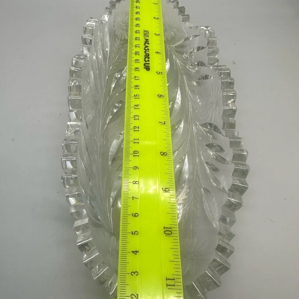 Intricate Clear Glass Serving Dish